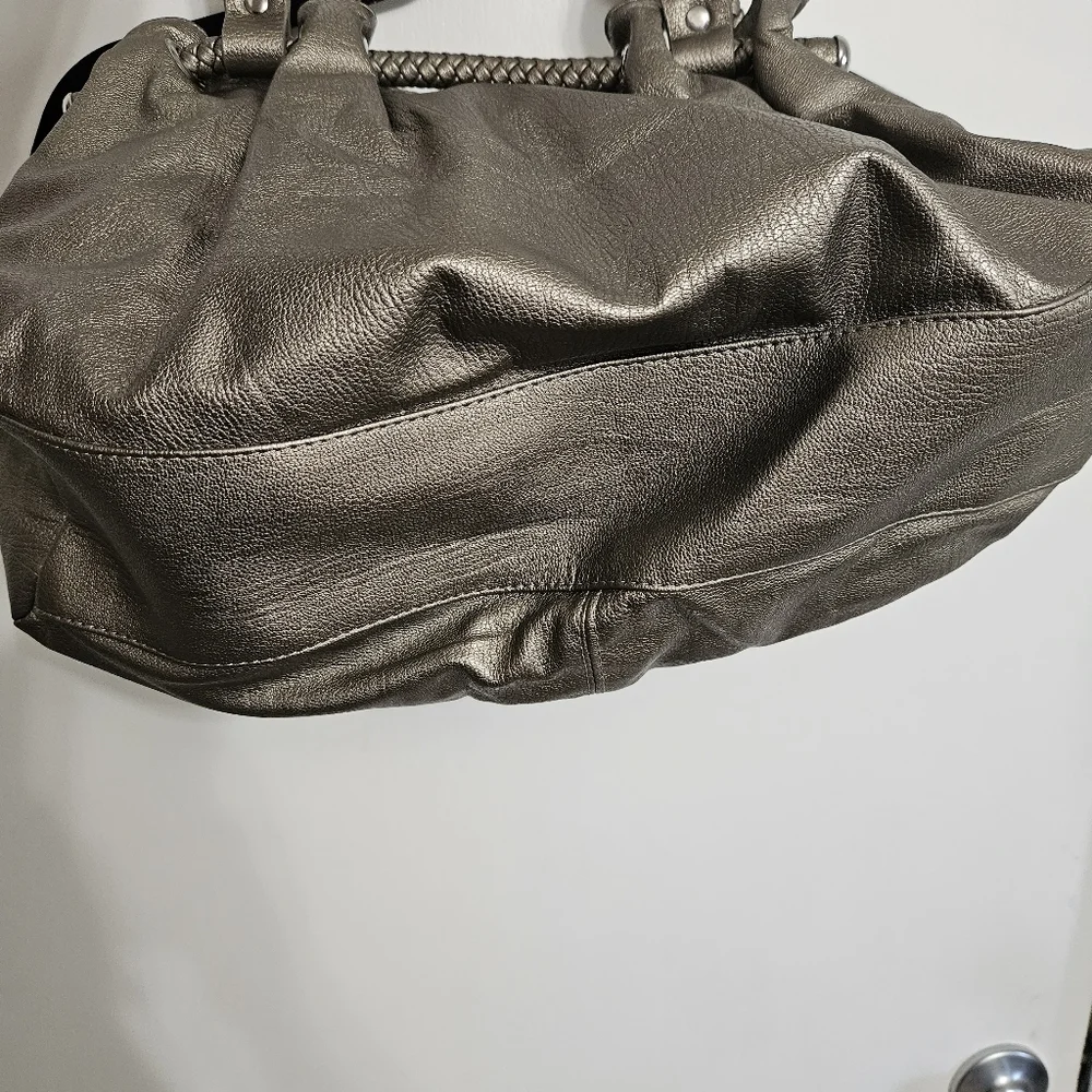 Silver Braided Handle Shoulder Bag Zip Top Double Magnetic Closure Purse